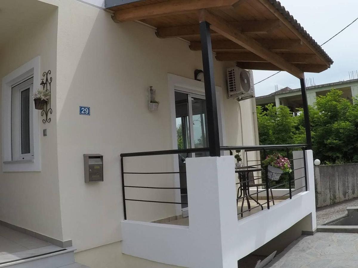 Queen Super Beauty Apartment Ioannina Extérieur photo